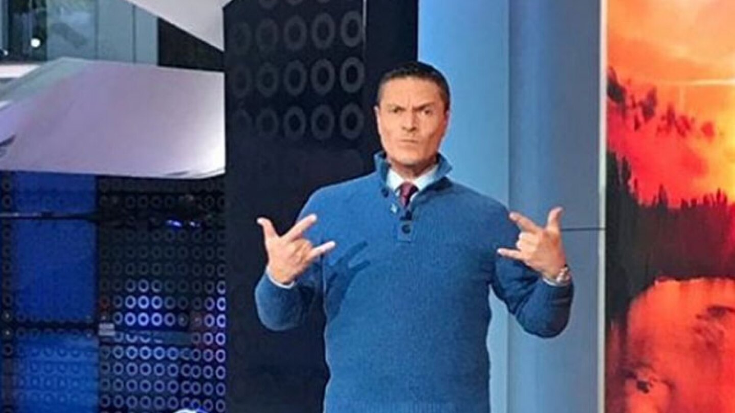 Mientras que para Sherlyn el amor no pinta nada bien, para Paco Zea es todo lo contrario, razón suficiente para que lo grite a los cuatro vientos.
