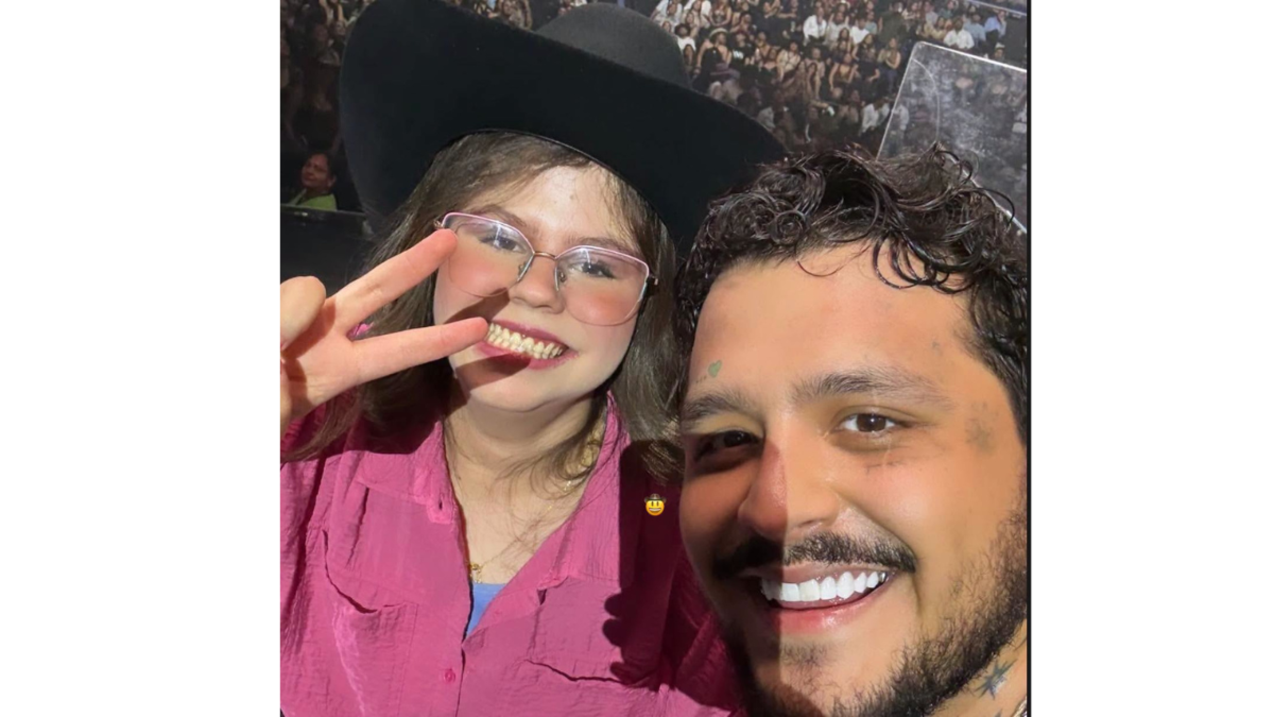 Christian Nodal subió a Lucy Red Villarreal