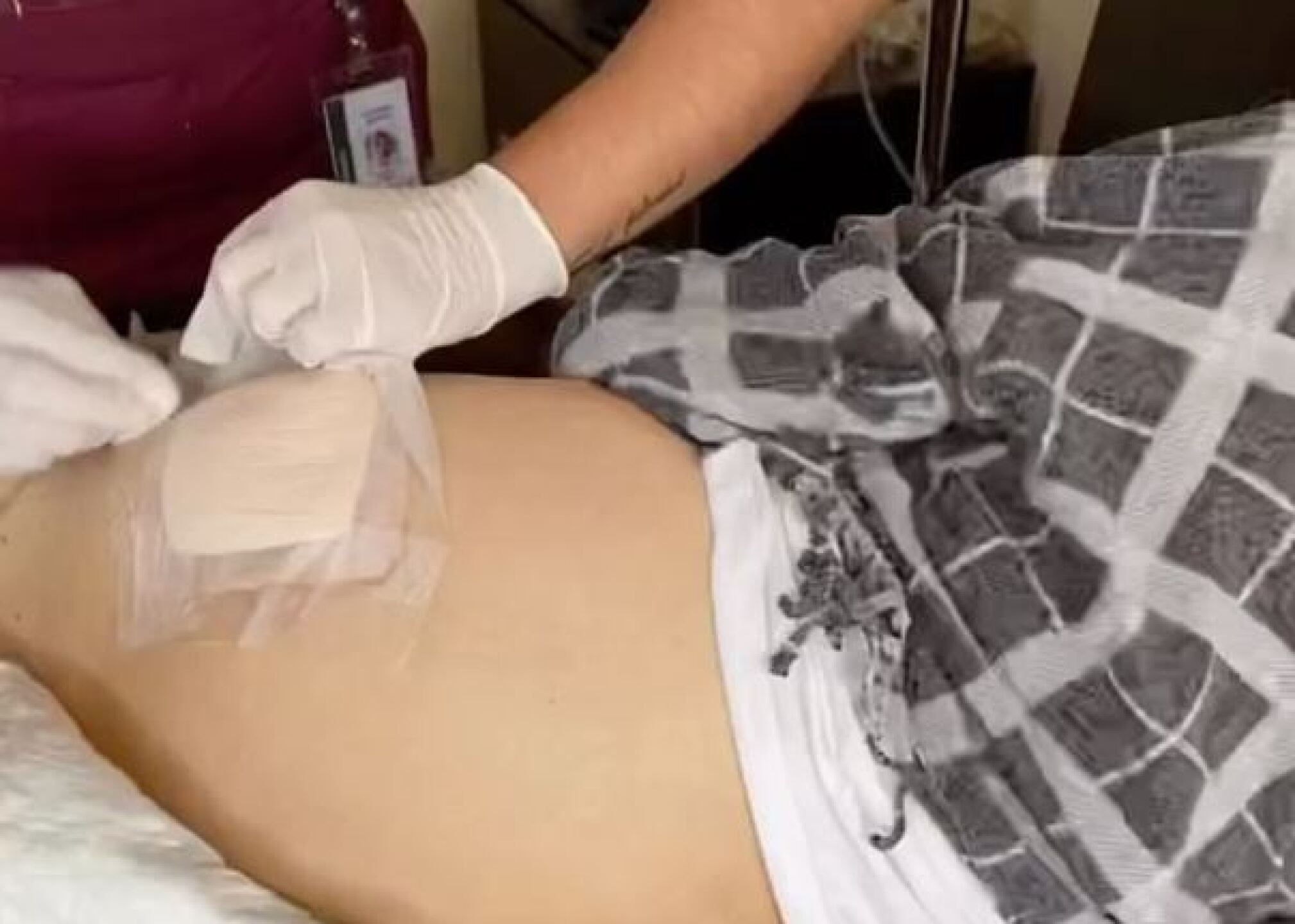 Doña Eva Mange está hospitalizada por anemia