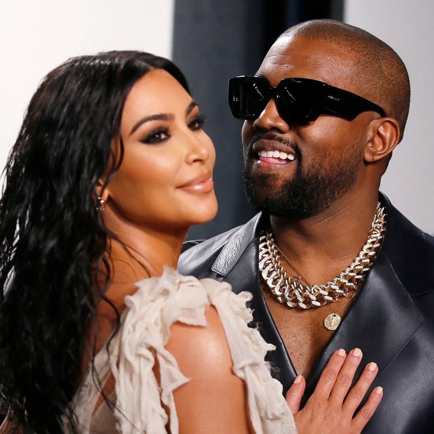 Kim Kardashian confiesa como lleva la maternidad separa de Kanye West