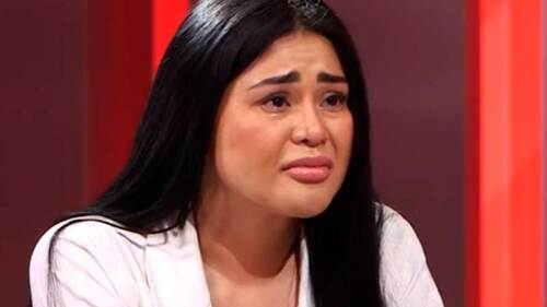 Gomita entre lágrimas reveló que teme por su vida; su padre quedó libre tras golpearla
