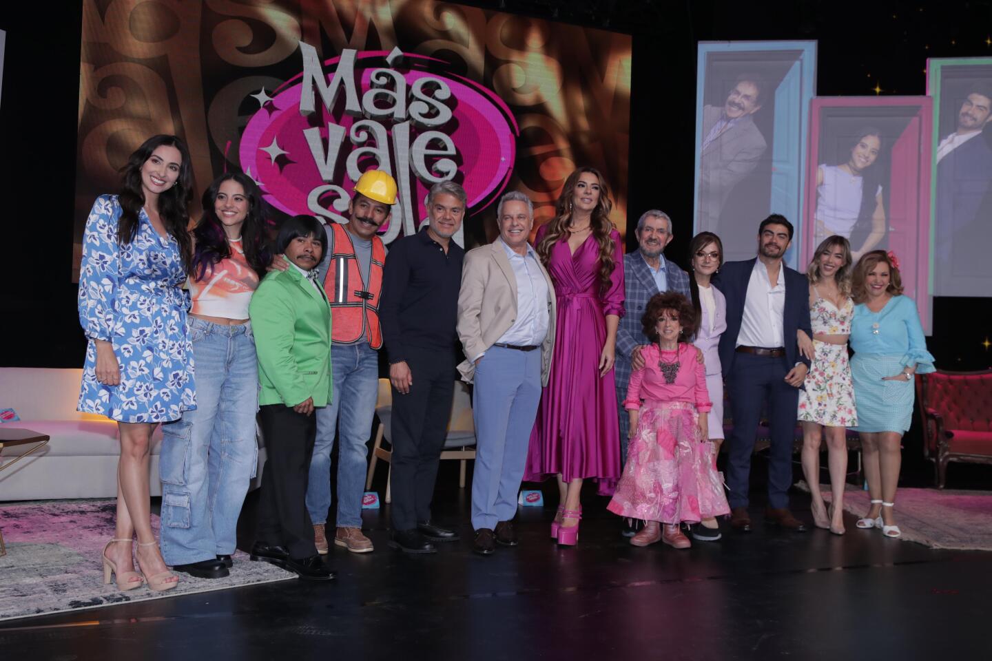 Más vale sola, serie, Cecilia Galliano, Chaparro Chuacheneguer, Alexis Ayala, María Elena Saldaña