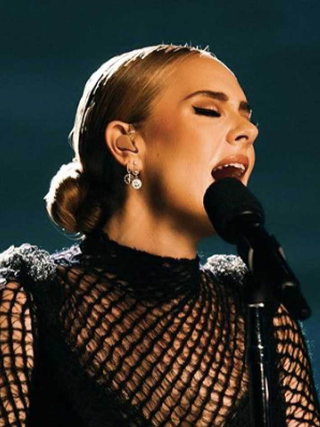 Adele.
