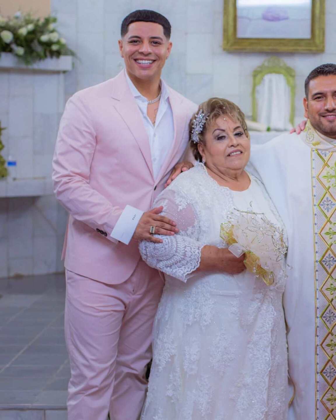 El cantante disfrutó del evento con su familia