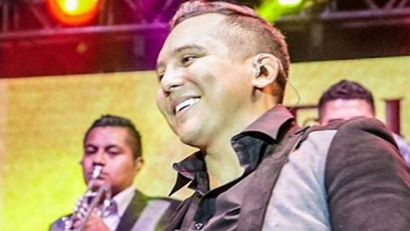 Edwin Luna confiesa que tatuaje que se hizo con Alma Cero no se lo borró