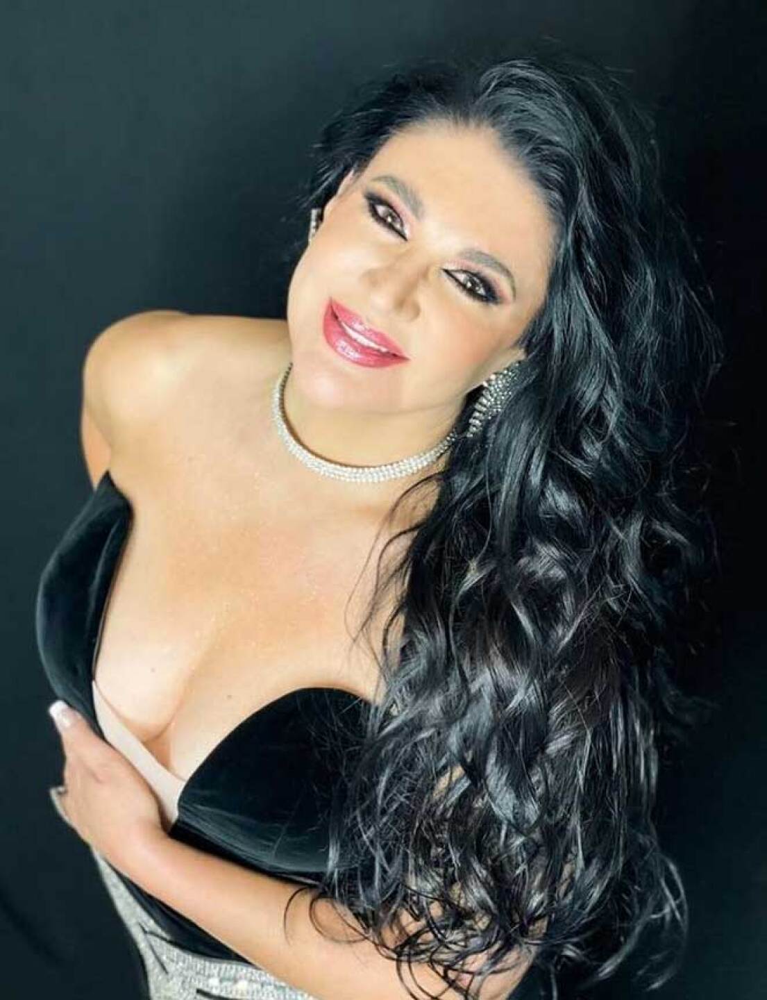 Alejandra Ávalos no ha recibido propuestas del productor