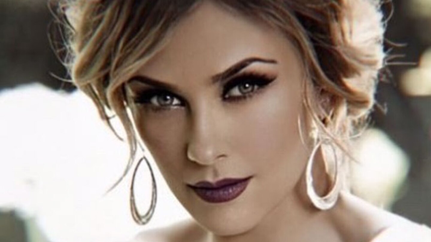 Así es la mansión de Acapulco de Aracely Arámbula.