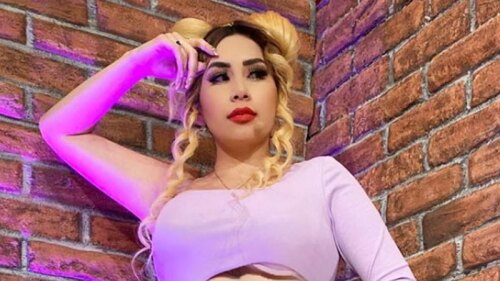 La Bebeshita fuera de Enamorándonos