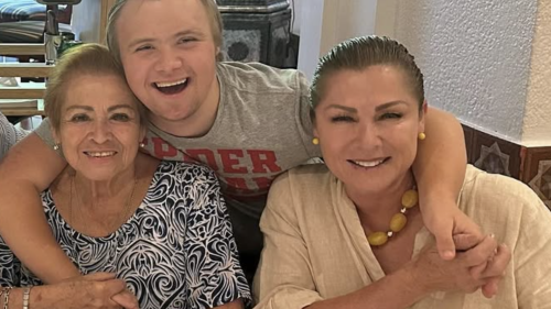 Leticia Calderón abandonó a su mamá