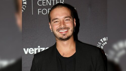 El cantante ha logrado abrirse camino en el mundo musical.