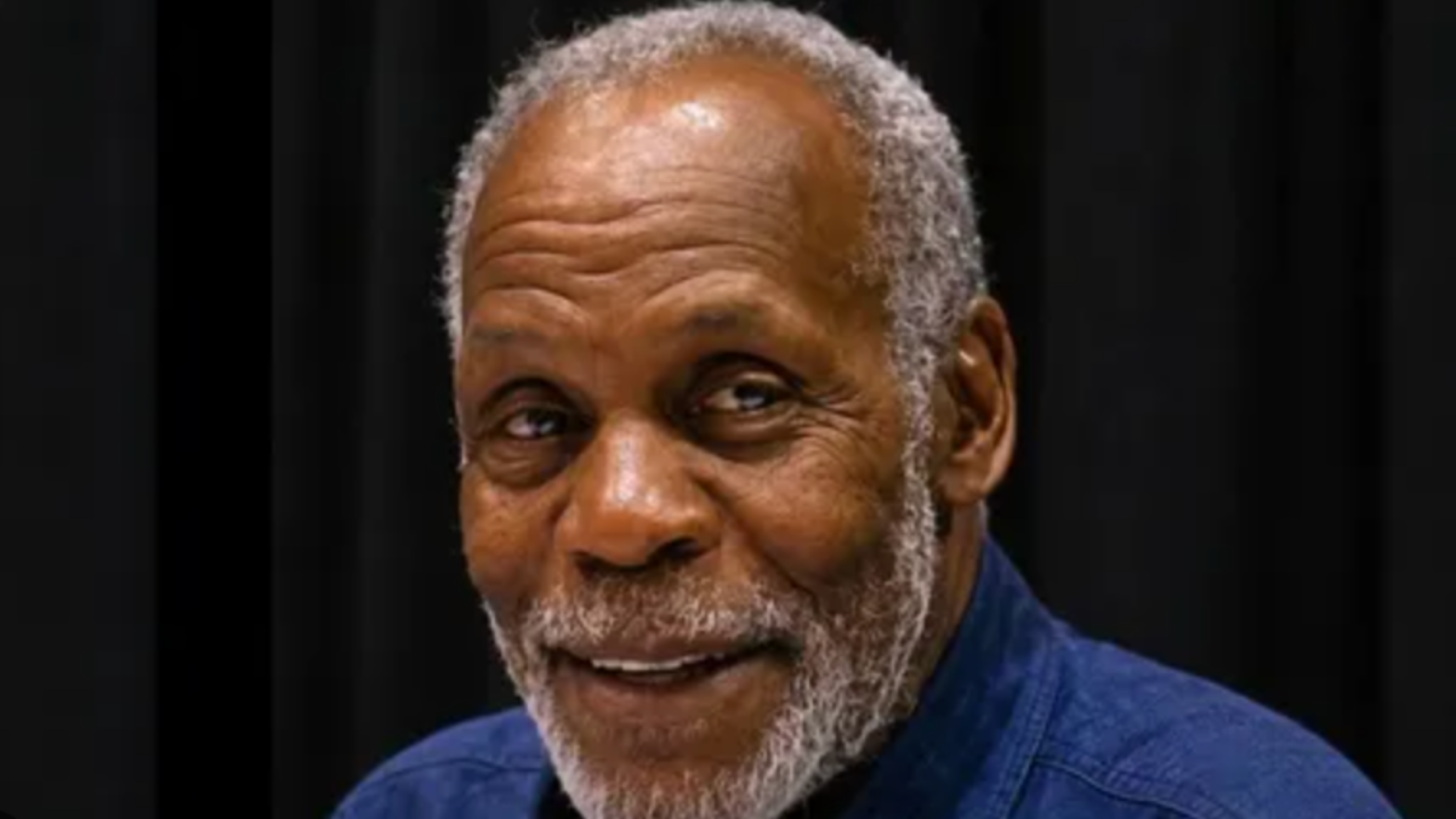 El actor Danny Glover fue diagnosticado con alzheimer