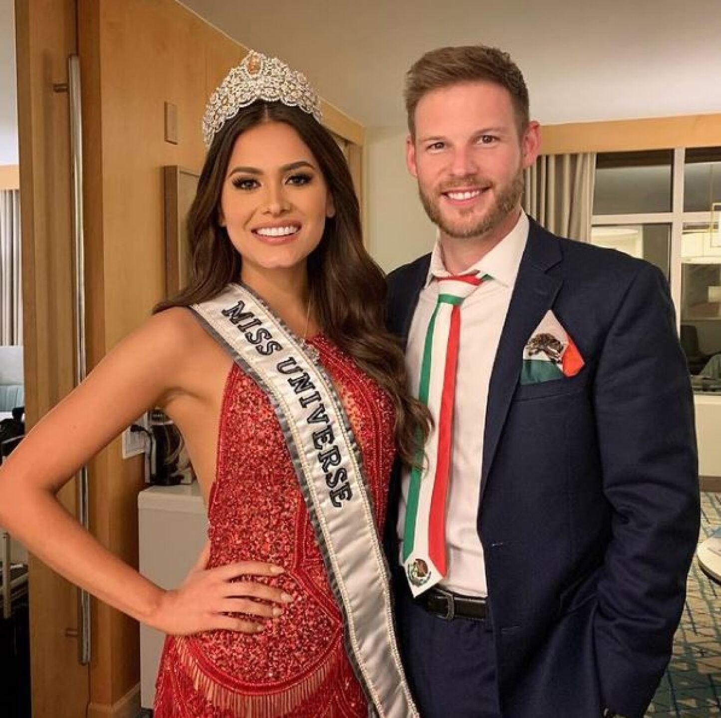 La pareja está feliz en Nueva York.