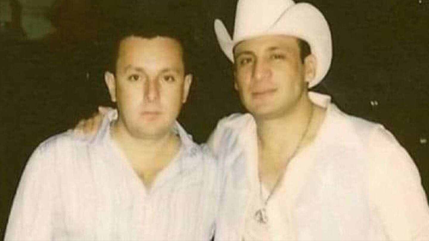 Tano Elizalde comprometido.