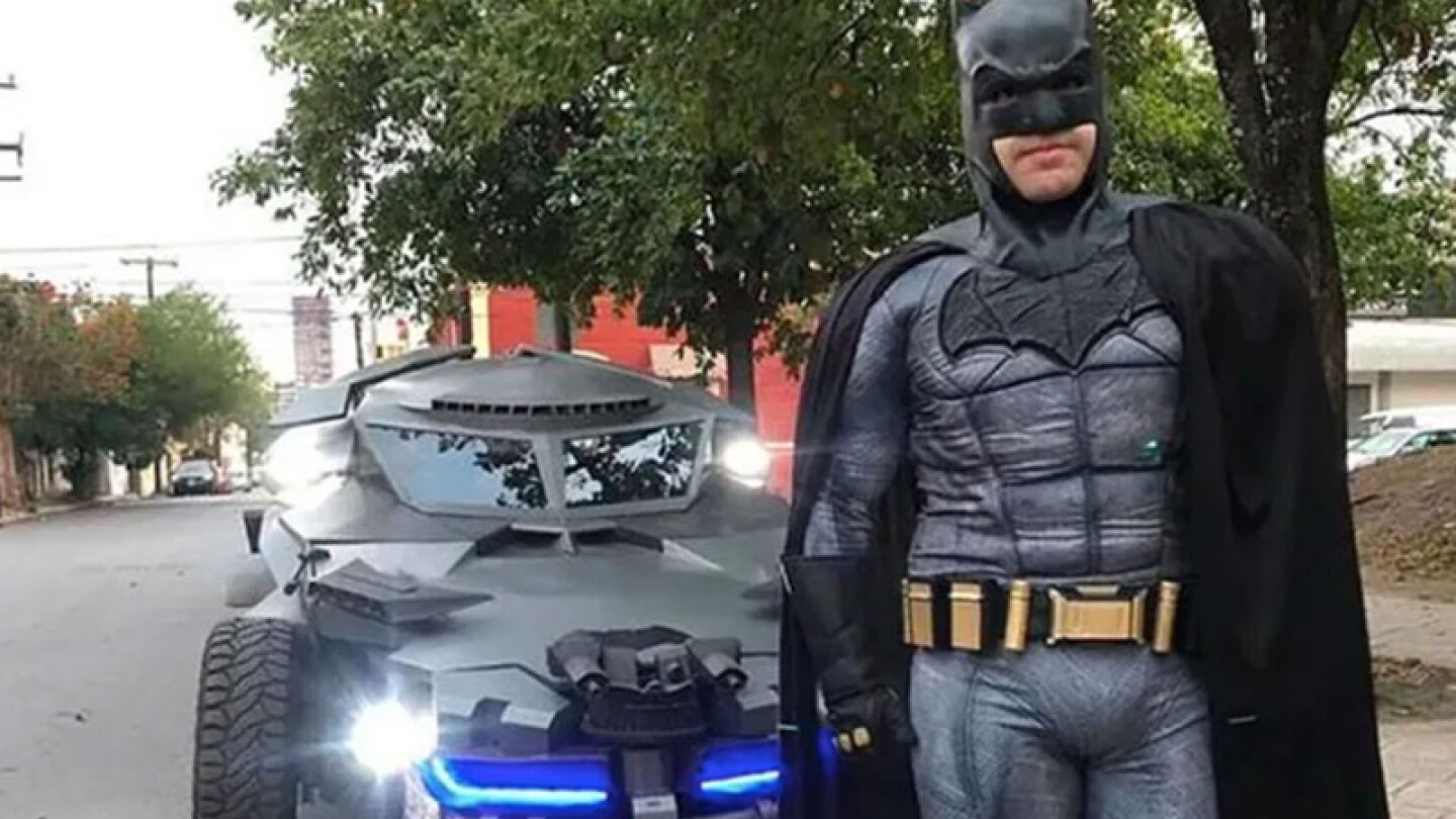 Batman viral Monterrey