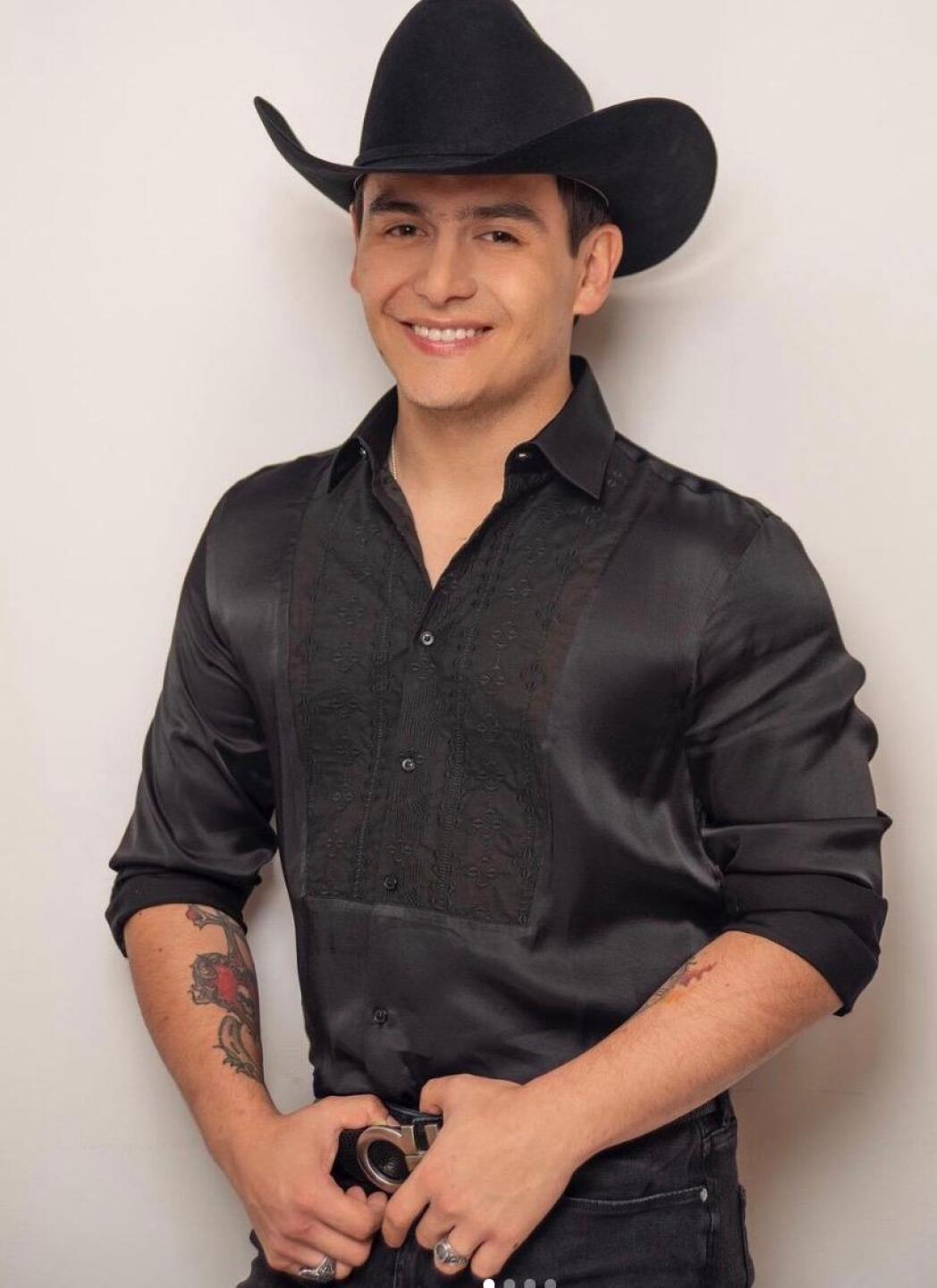 Julián Figueroa redes sociales