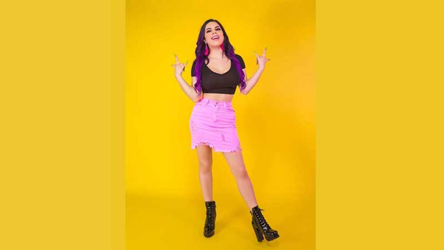 Lizbeth Rodríguez se mostró serena en el video con quienes la atacan.