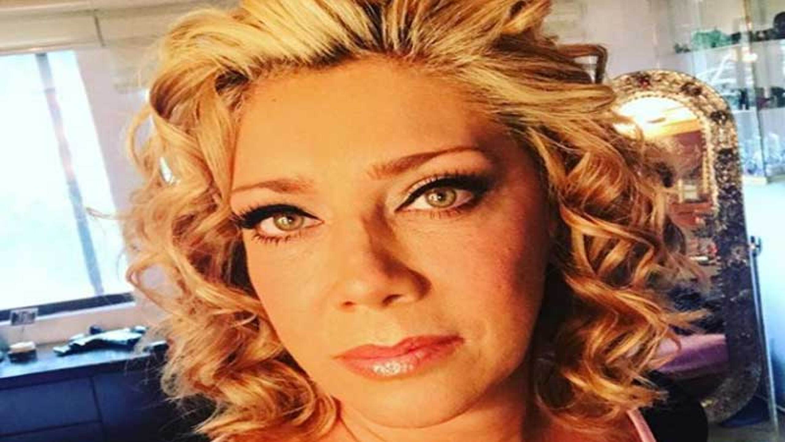 Cynthia Klitbo encerrada por ex marido