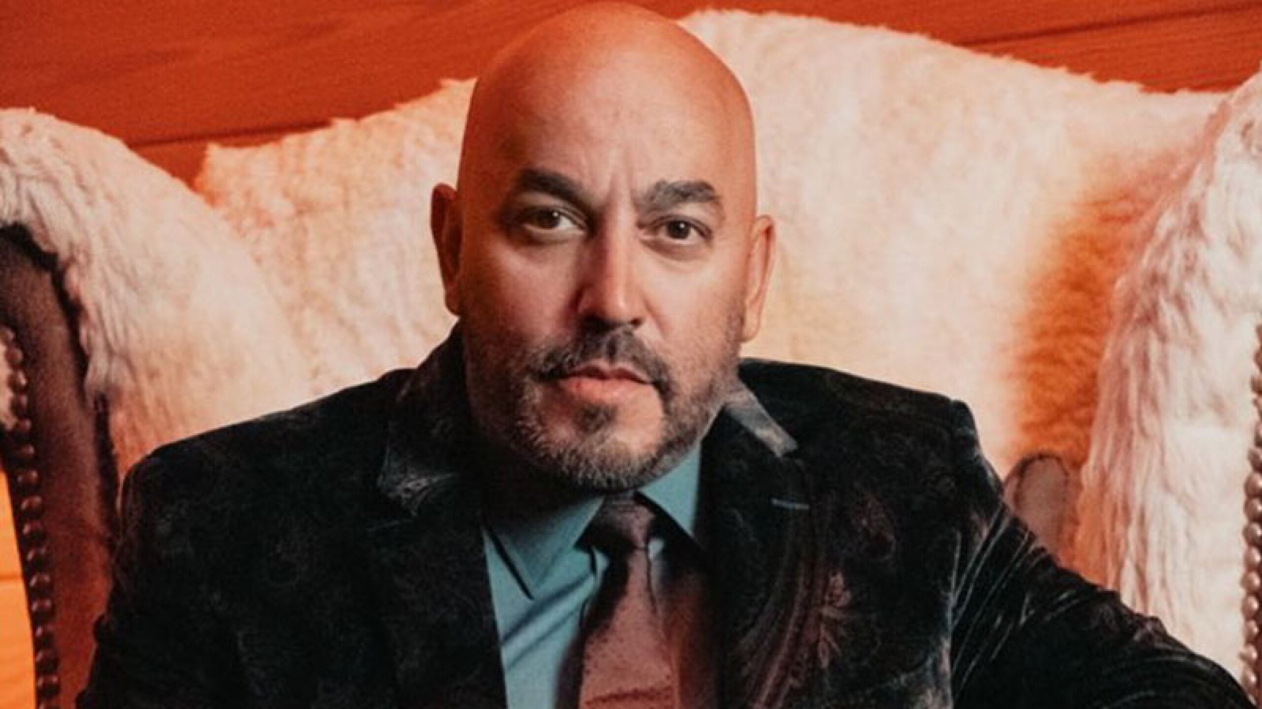 Lupillo Rivera sorprende con reacción en vivo al nuevo éxito de Belinda ...