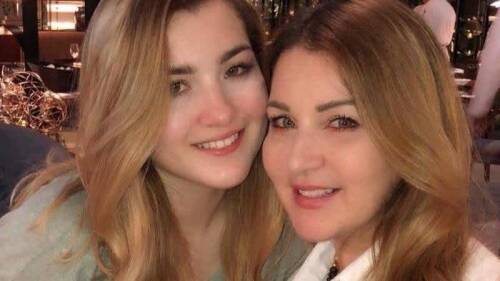 Alicia da positivo a Covid