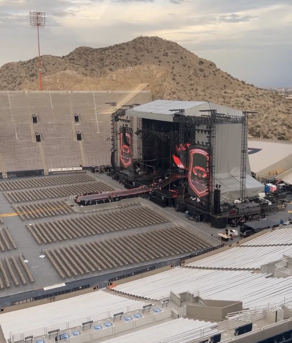 Escenario RBD Tour 2023