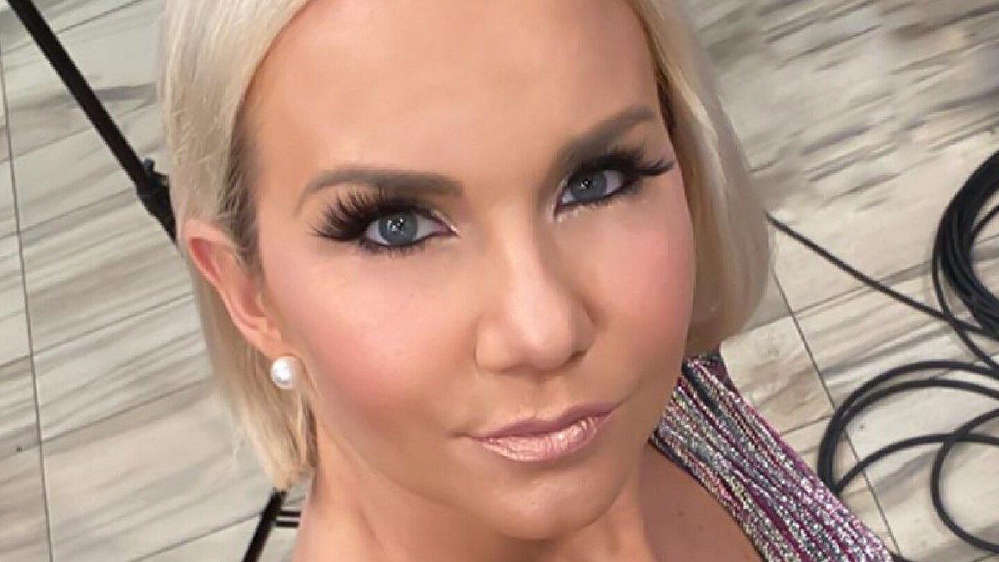 A sus 40 años, Michelle Vieth se toma selfie sin una gota de maquillaje