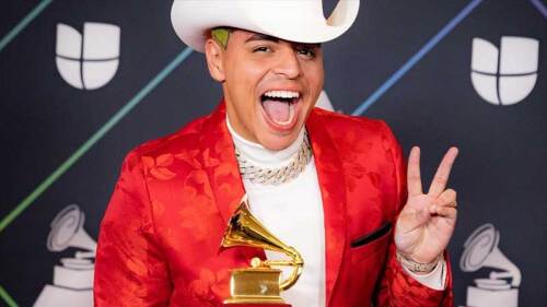 Eduin Caz genera polémica