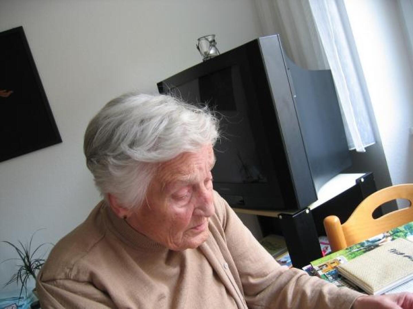 abuelita alexa tecnologia