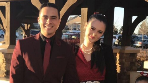 Allison Lozz volvió a nacer, su hija es su copia, y es hermosa