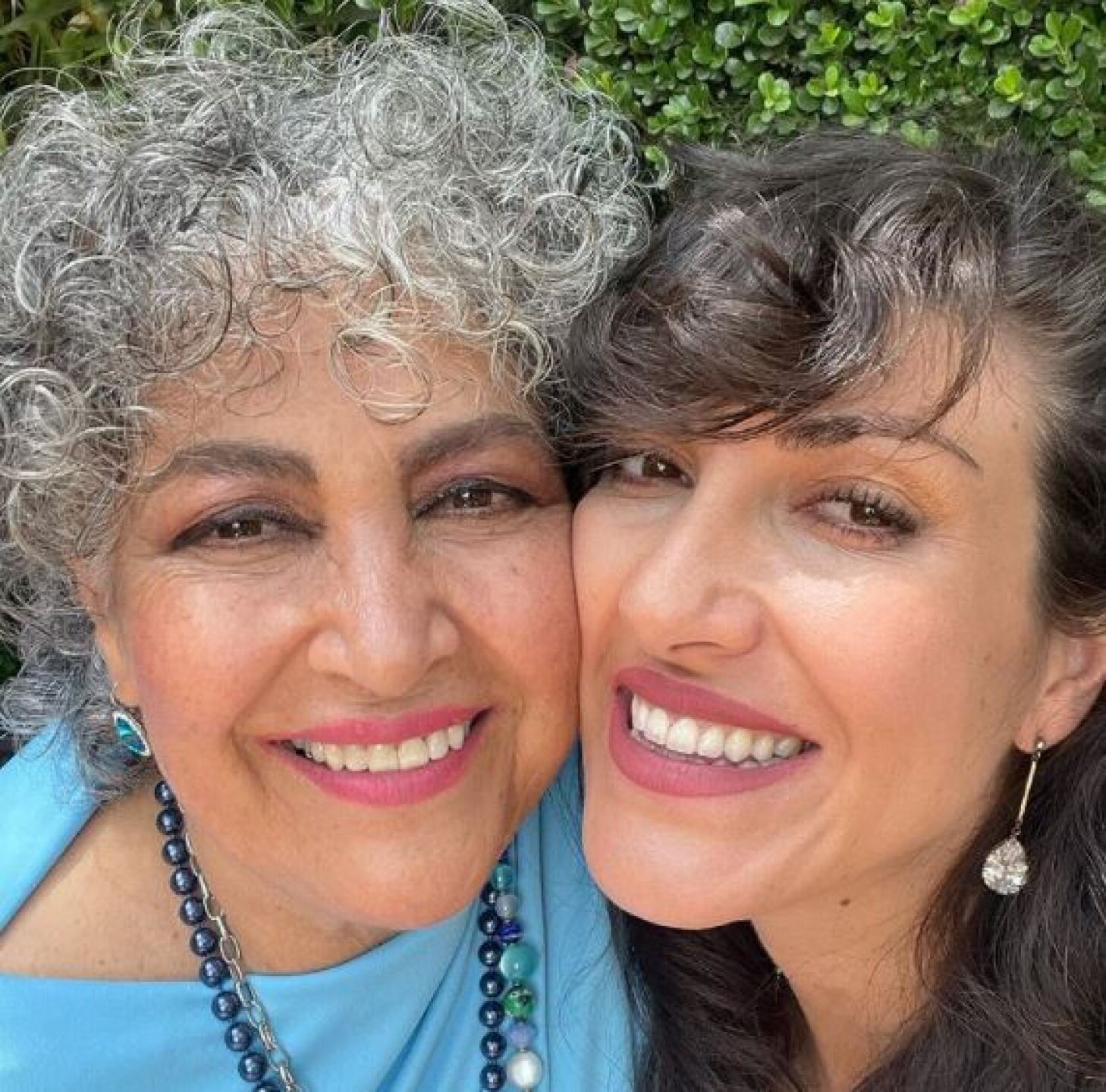 Amanda Miguel y Ana Victoria retoman gira de Diego Verdaguer