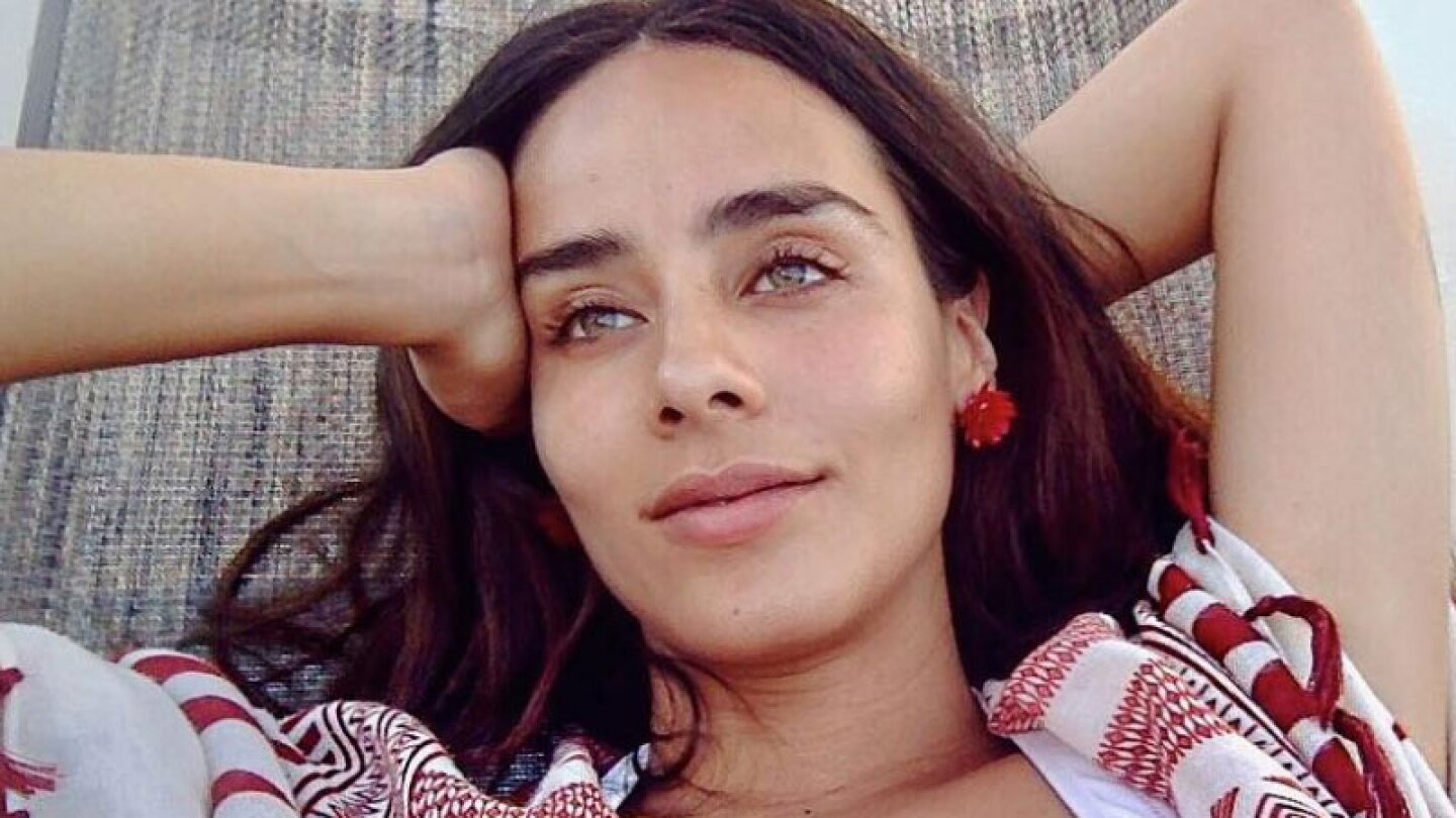 Esmeralda Pimentel revela que de pequeña le gustaban las mujeres