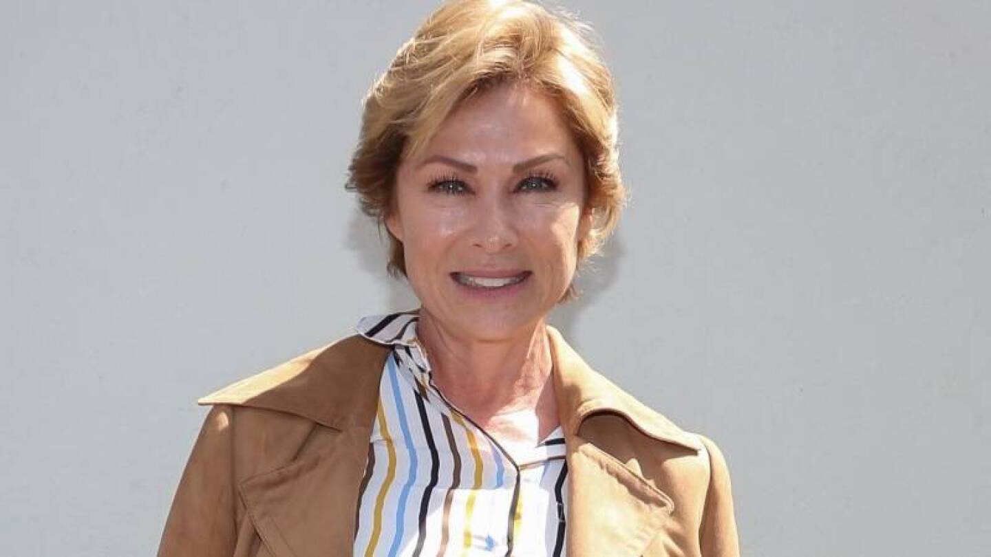 Lety Calderón hospitalizada