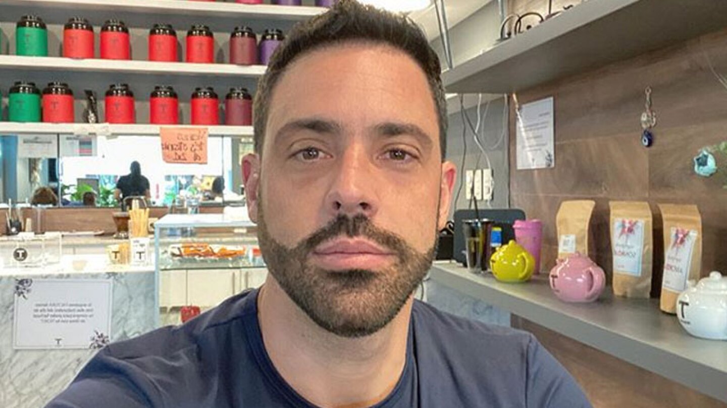 Instagram @albertoagnesi