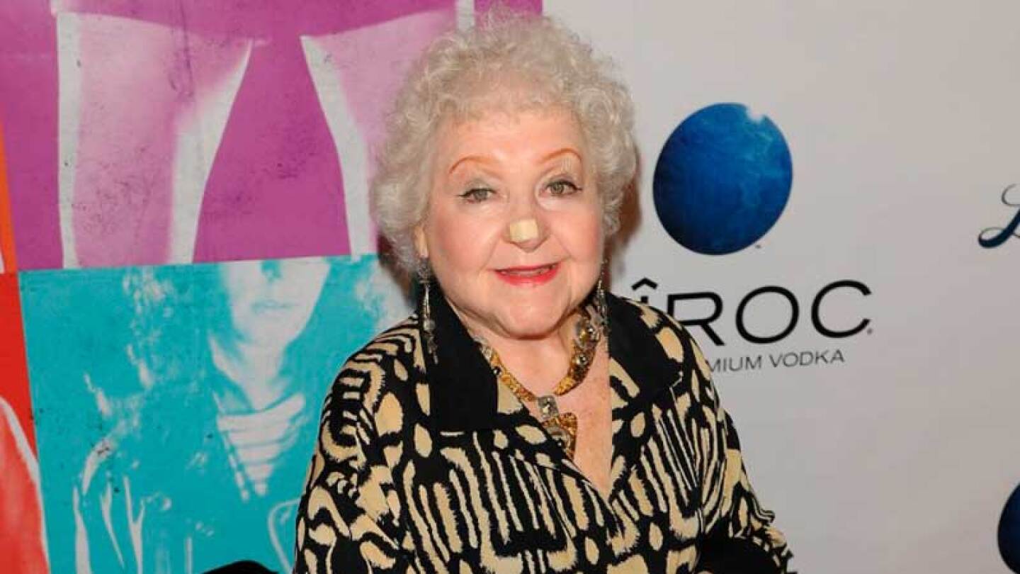 Estelle Harris fallece a los 93 años de edad