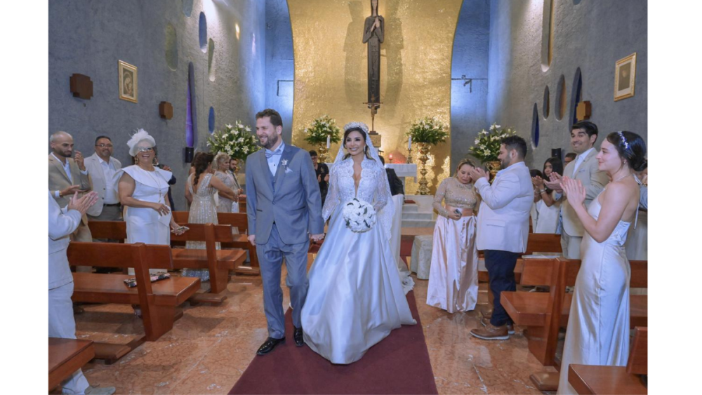 Boda por la iglesia de Aleida Núñez
