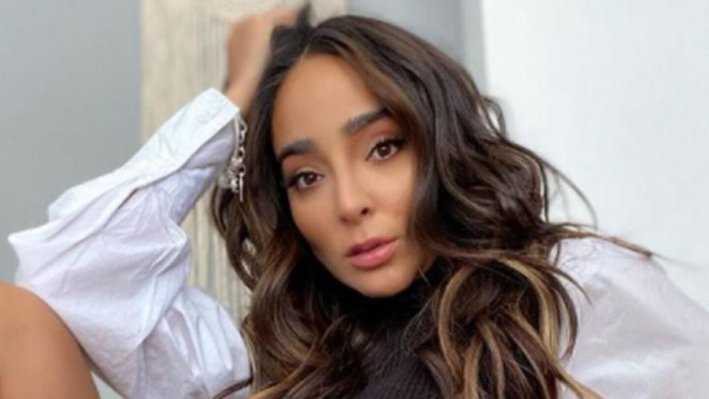 Manelyk habla de los romances en realities