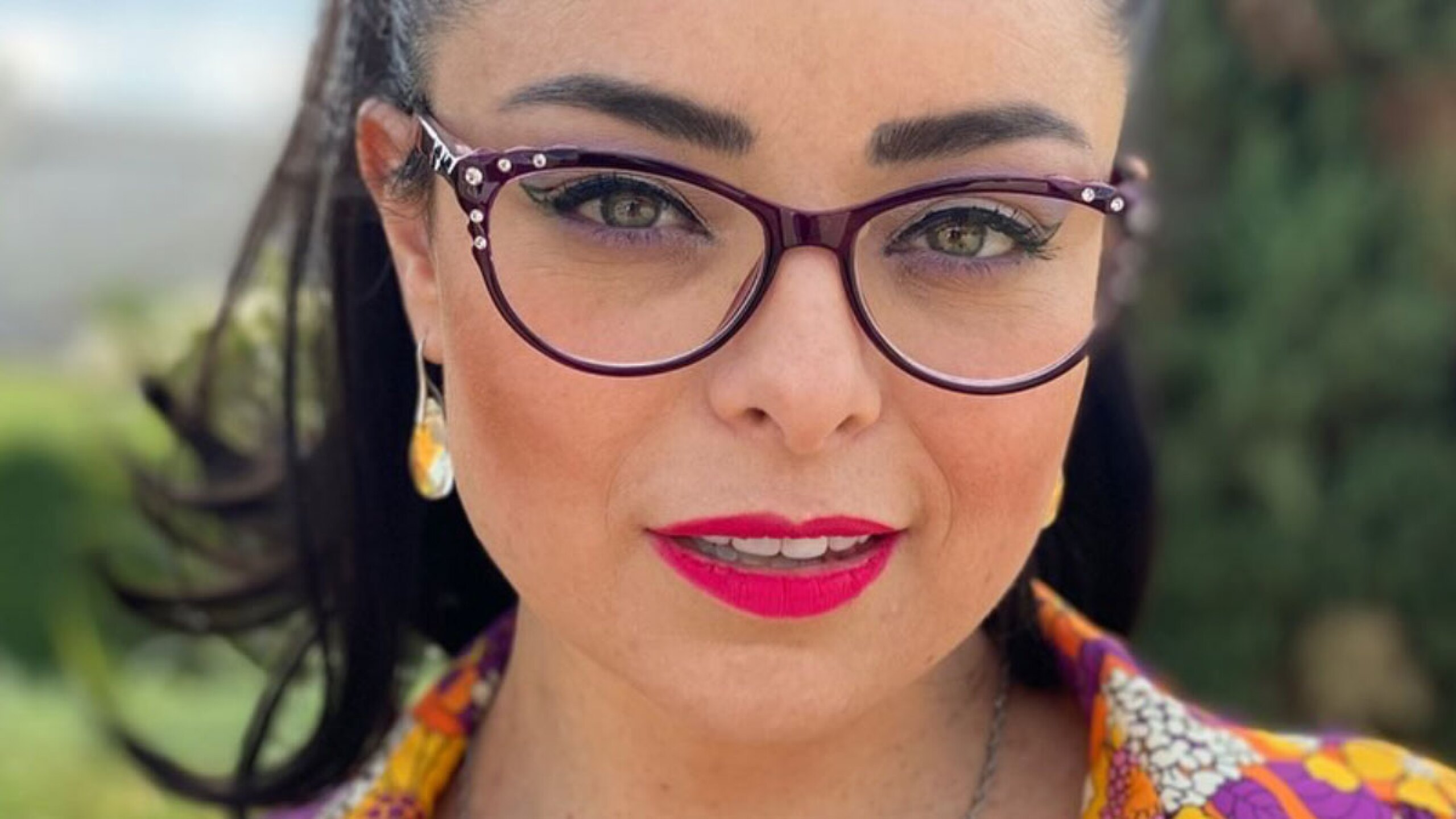 Violeta Isfel padres