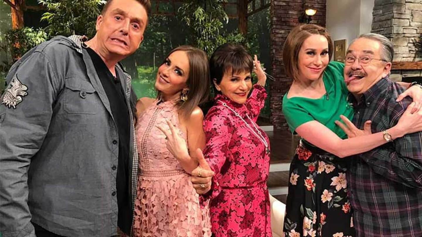 Jimena Pérez conduce 'La Voz', por eso lamentó la preferencia de sus compañeros.