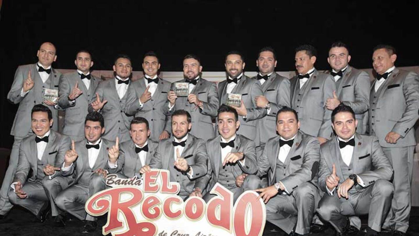 La Banda el Recodo realizó una canción