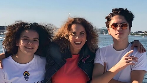 Lucero y sus hijos en 2023 actualmente foto