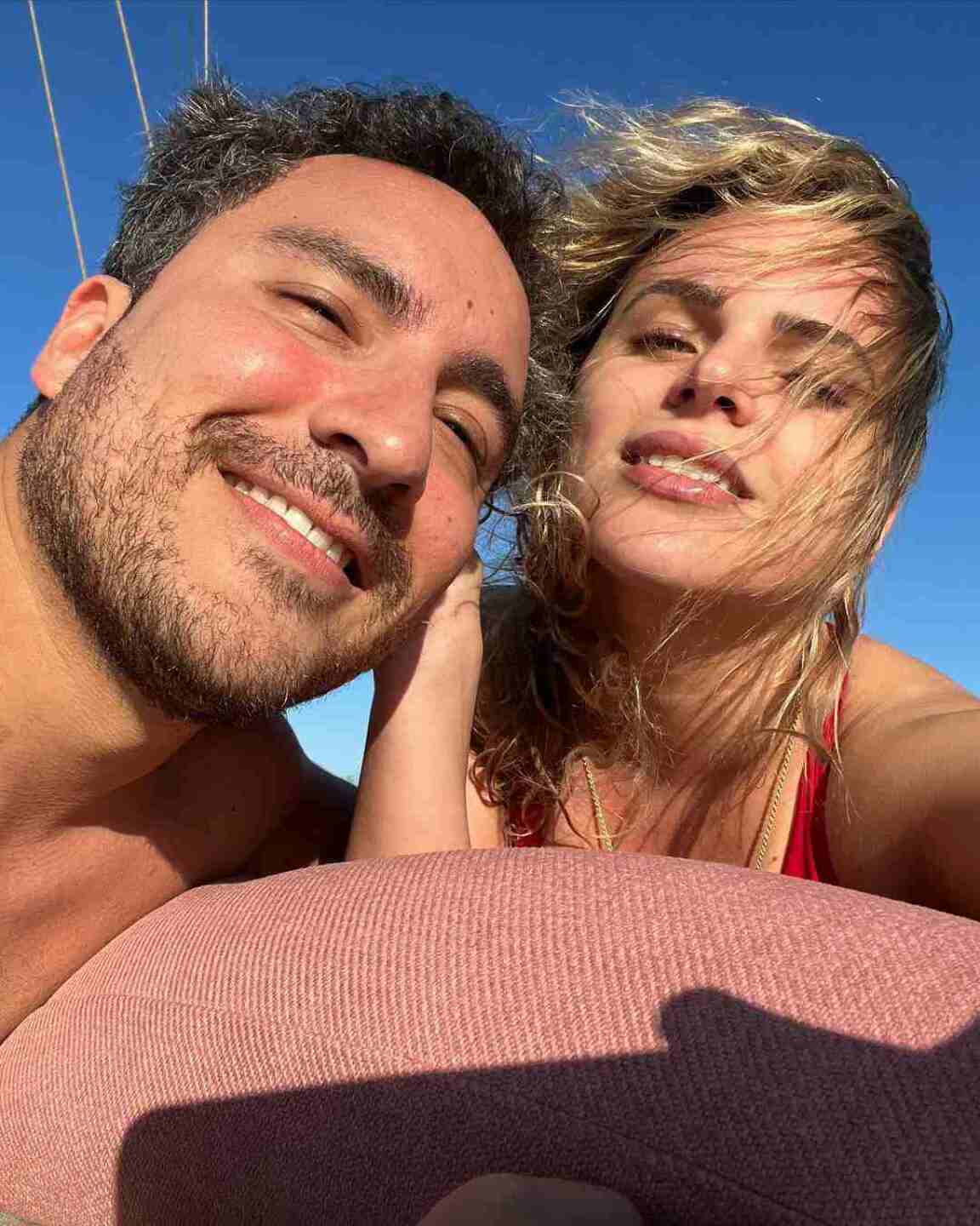 ¡Matías Novoa no es el único! Exesposa se presume enamorada de su pareja y sus seguidores celebran verla feliz