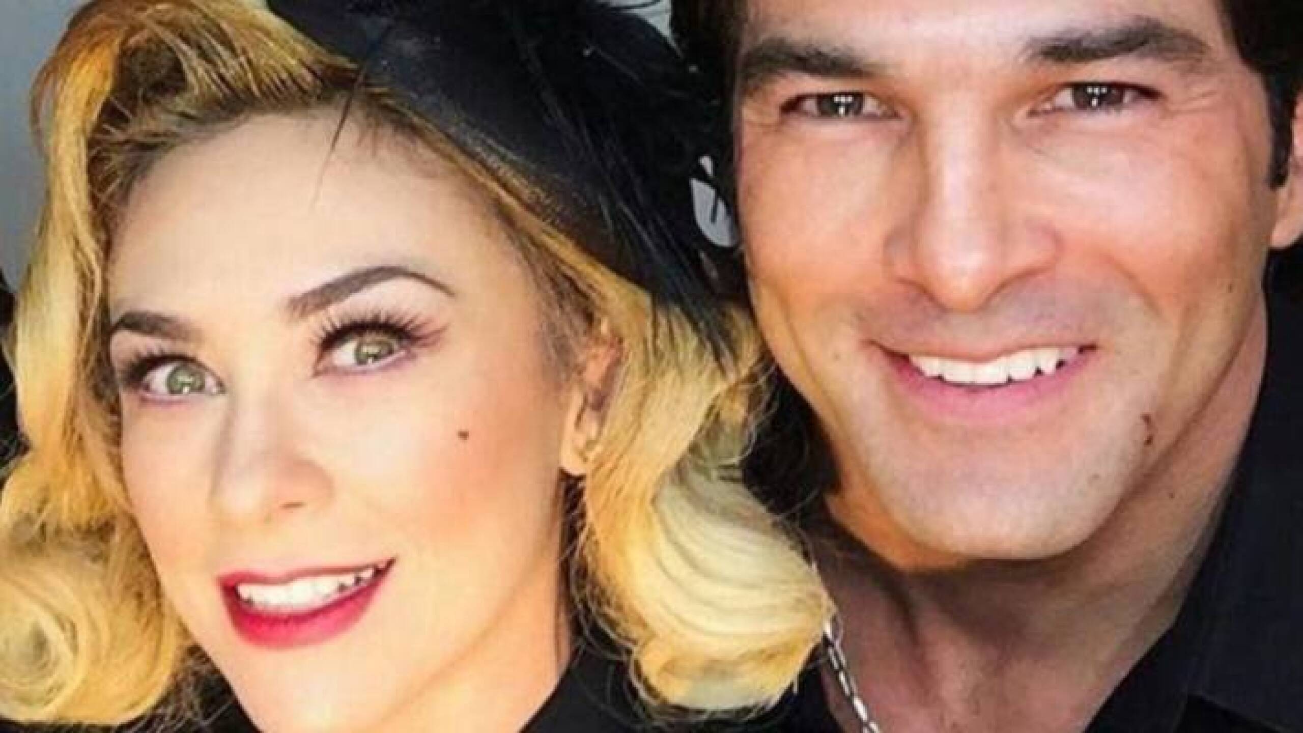 Arturo Carmona y Aracely