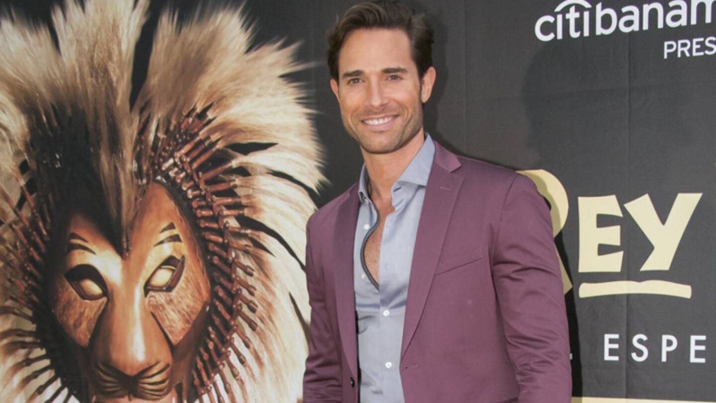 Sebastian Rulli.