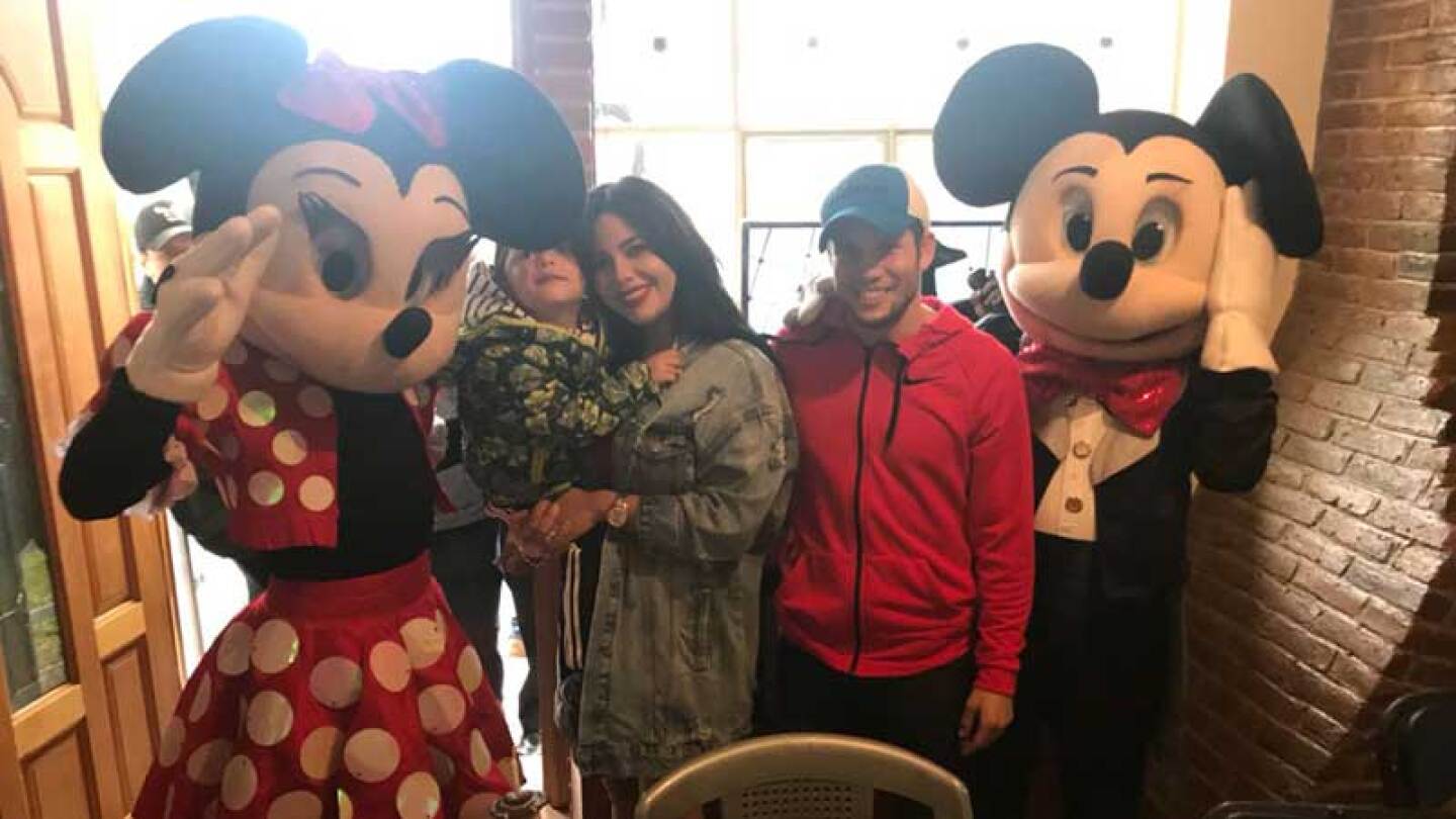 Carlos festejó el cumpleaños de su hijo.