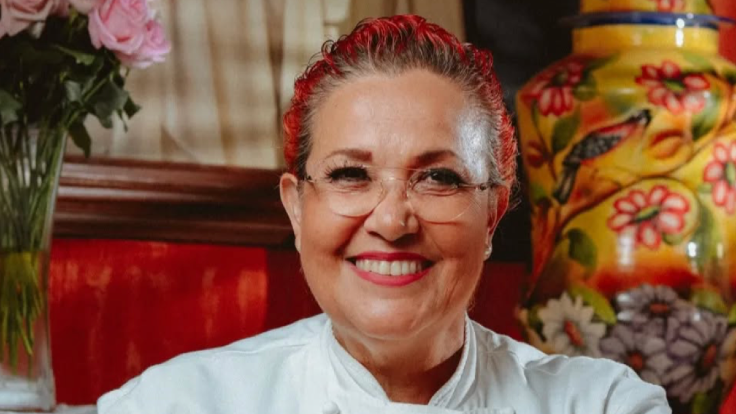 chef Betty Vázquez sonriendo