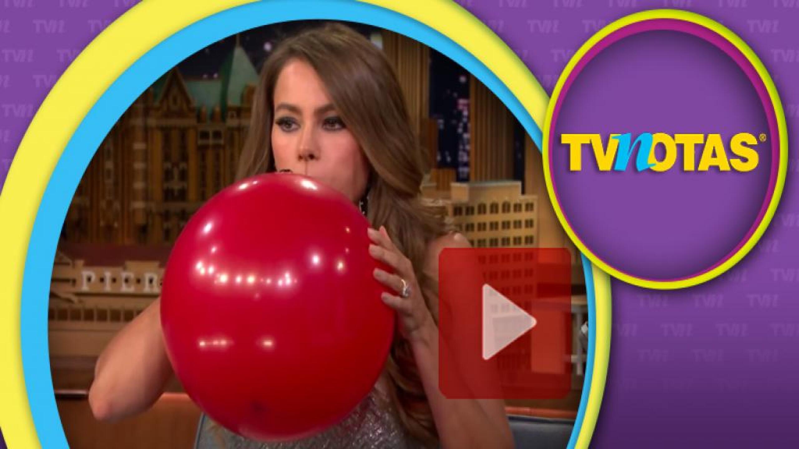 Aceptó el desafío de aspirar helio y hablar en español e inglés.