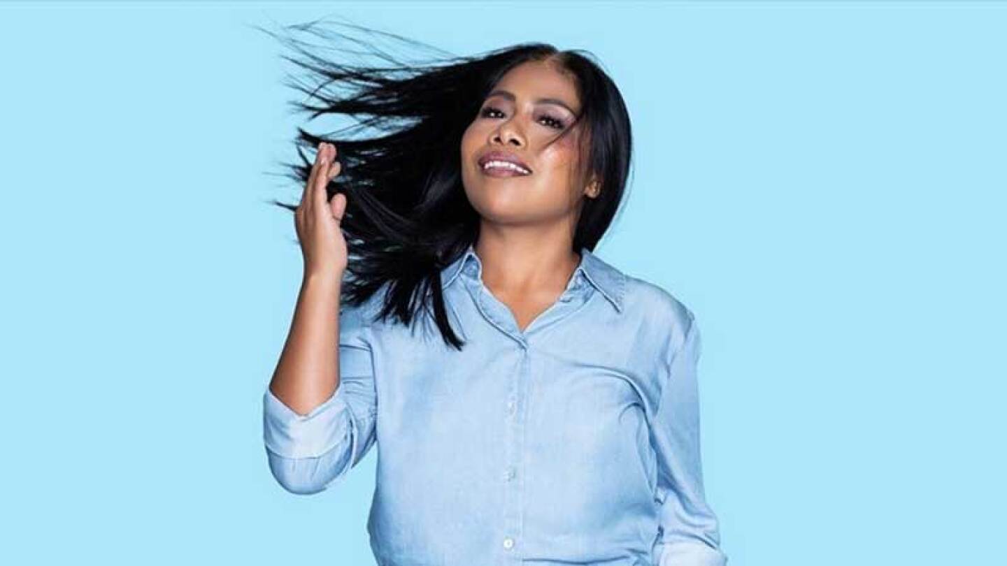 Yalitza Aparicio incursiona en el modelaje