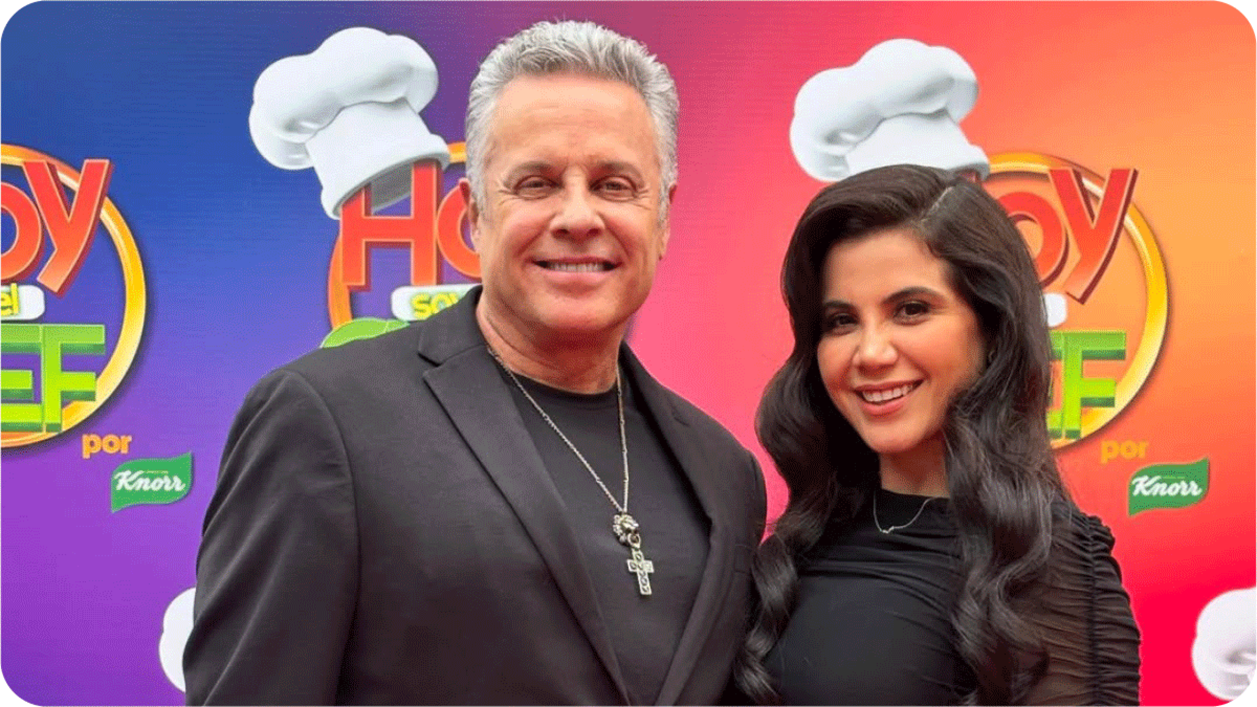 Cinthia Aparicio, esposa de su papá.