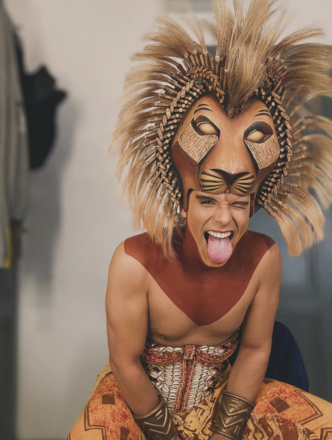 Agustín Argüello como Simba en El Rey León