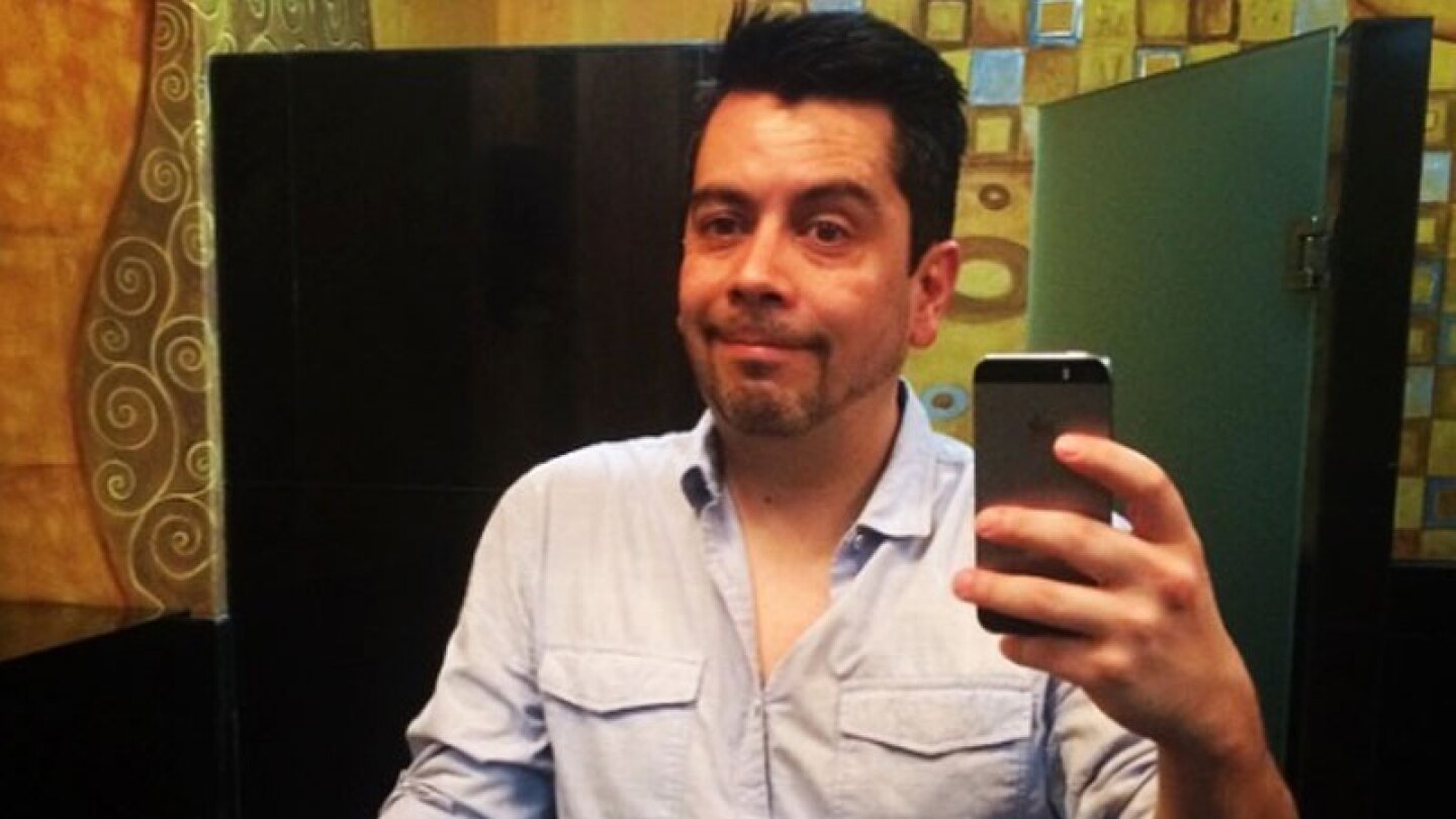 A casi un año de su separación, Carlos Espejel rompió el silencio sobre su relación con Alma Cero.