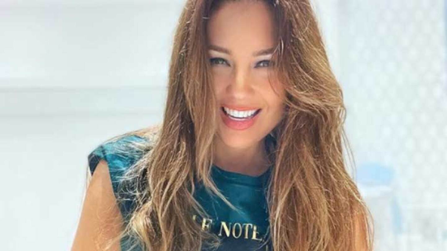 Thalía impacta con disfraz de ‘El juego del Calamar’ por Halloween
